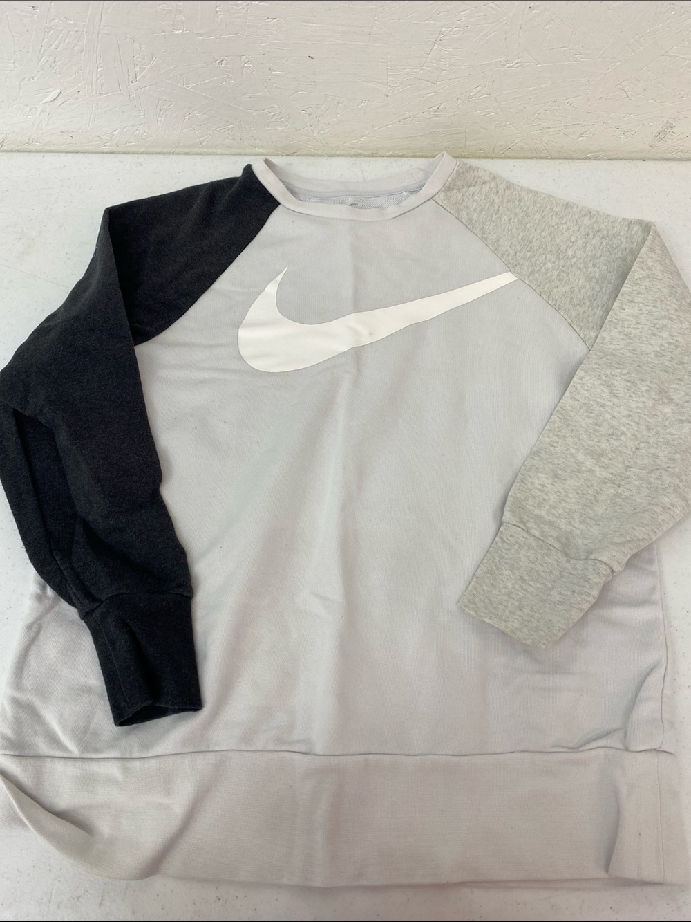 Nike Light Grey & Black Raglan Swoosh Pullover